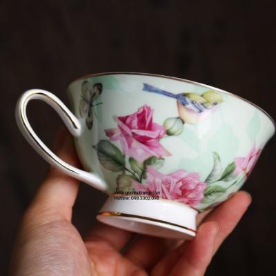 Tách Trà Chiều Phong Cách Châu Âu